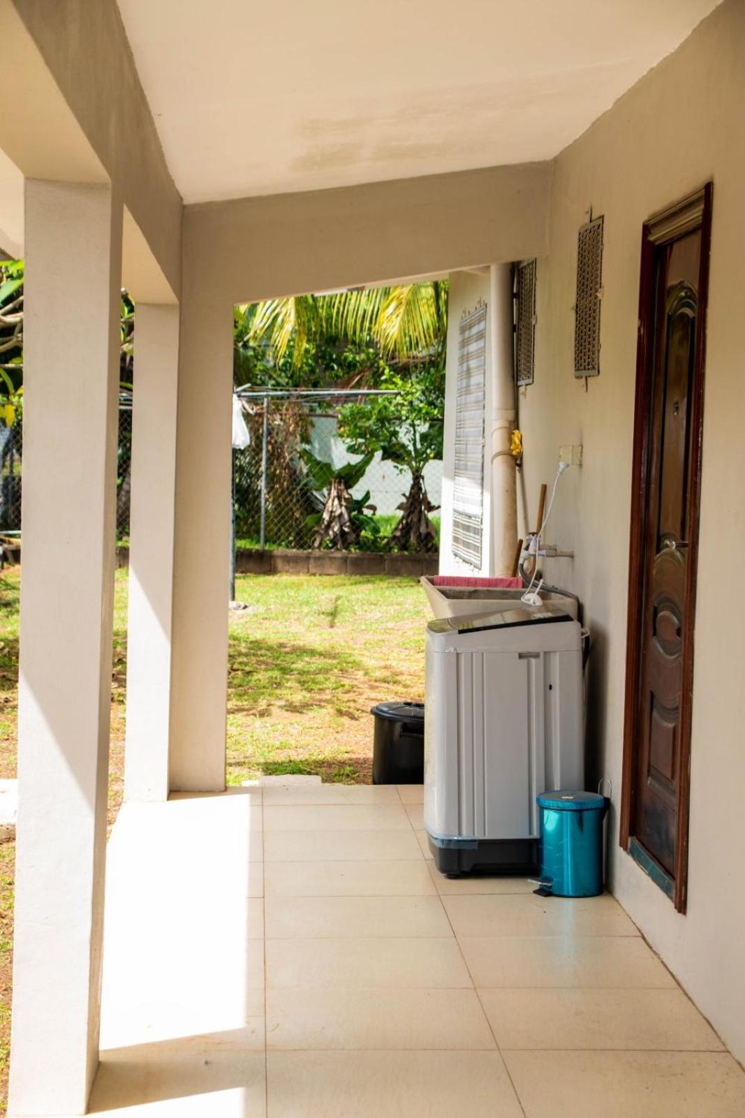 Family Homestay Nadi Exterior photo